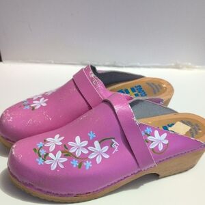 Tessa Clogs Pink Floral Women's Clogs